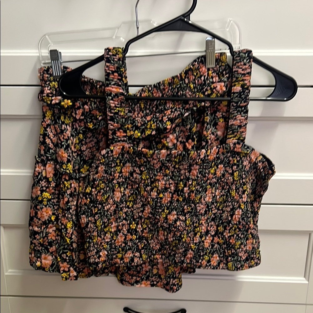 American Eagle Outfitters Black and Orange Smocked Ruffled Tank Top